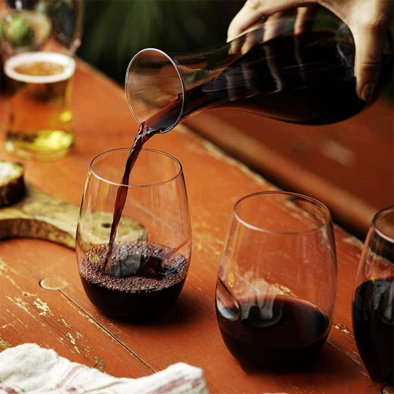 stemless plastic wine glasses